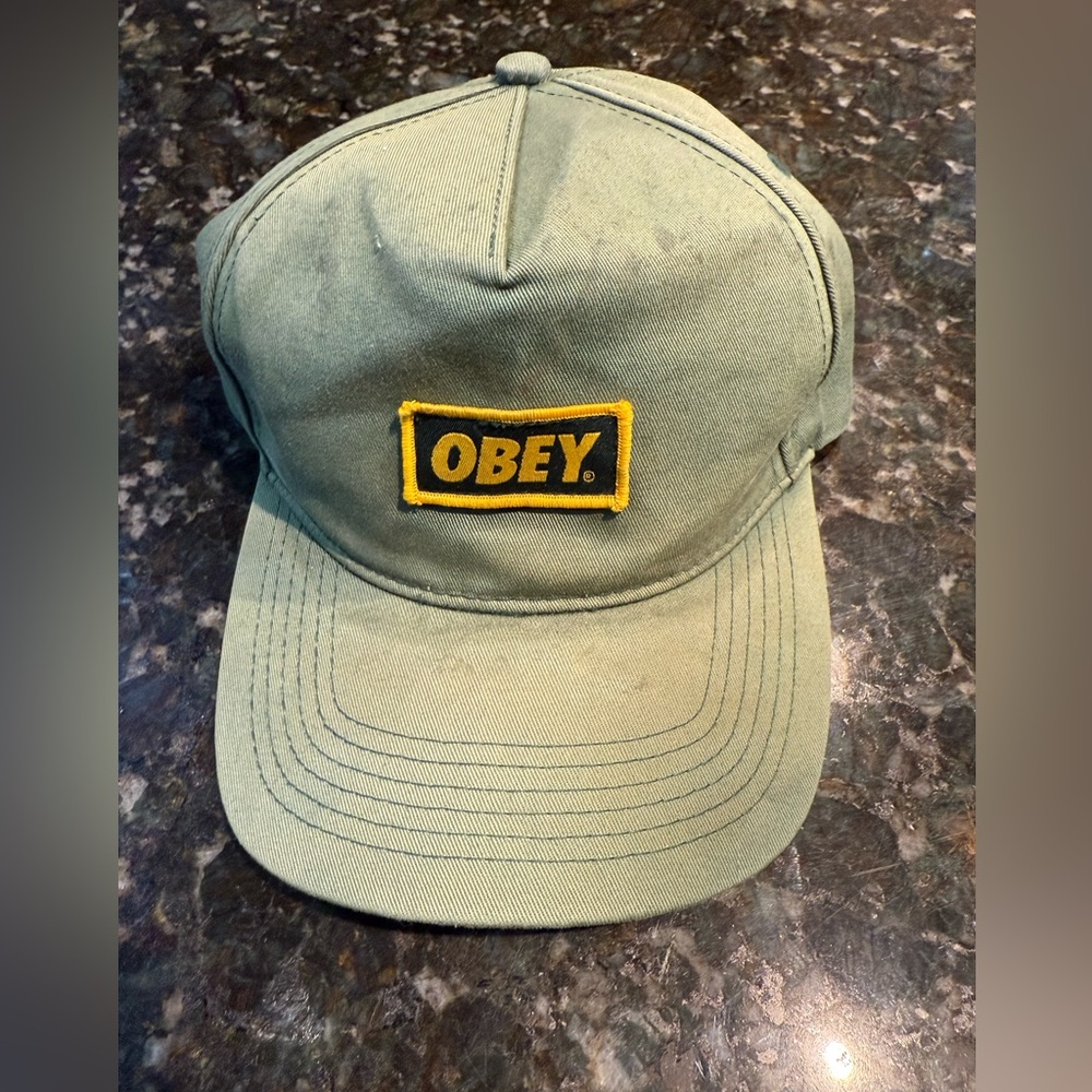 Obey Vintage ? Green Yellow Black‎ Naturally Distressed Cap